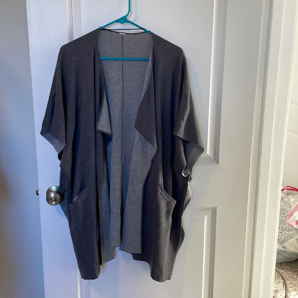 Lululemon cardigan